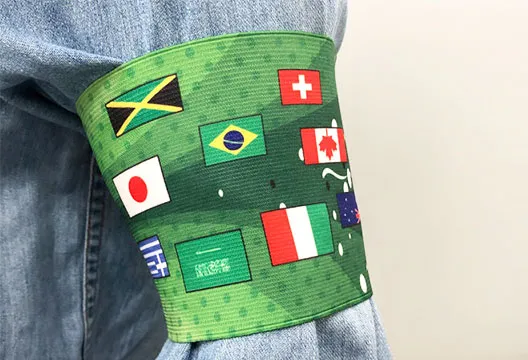 留めゴム付き腕章