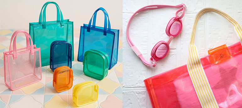 サイズ・形状・デザインが異なる4つのビニール（PVC）製トートバッグと、4つのビニール（PVC）製ポーチが写っているイメージ画像