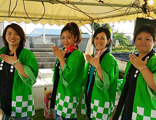 お祭りスタッフ用セミオーダー法被実績画像